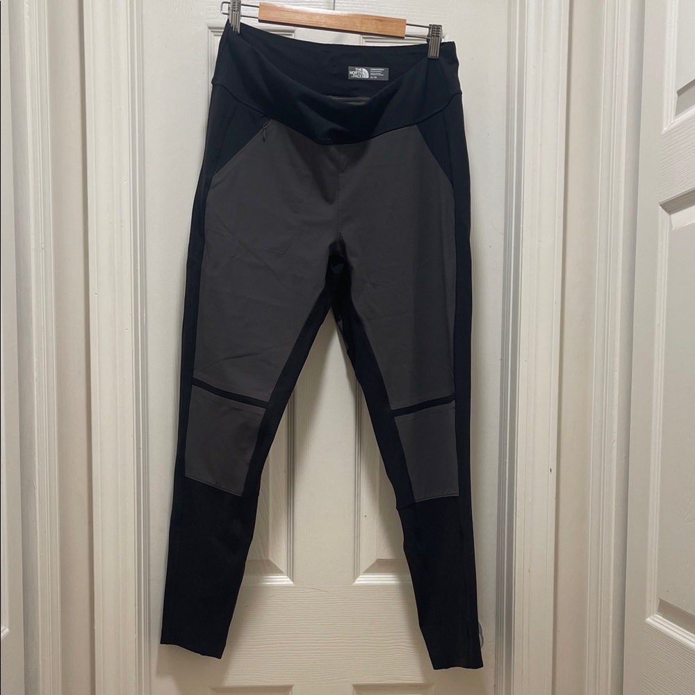 The North Face Black and Gray Girls' Stretch Performance Leggings